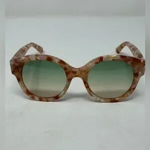 Gucci | Accessories | Gucci Blonde Tortoiseshell Sunglasses  display picture 2